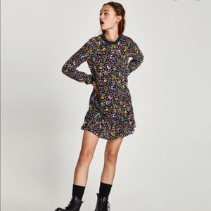 NWT Zara Floral Contemporary Mini Long Sleeve Dress Black Size Extra Small